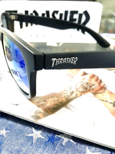 画像3: THRASHER サングラス GLORIA グロリア ブラックｘブルーレボ (3)